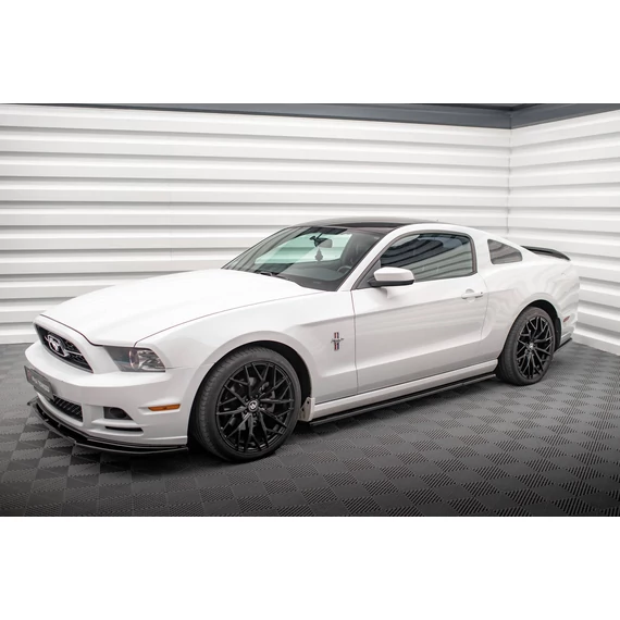Oldalsó szoknyák Diffúzorok Ford Mustang Mk5 Facelift