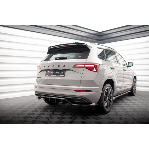 Központi Hátsó Splitter (with vertical bars) Skoda Karoq Sportline Mk1 Facelift