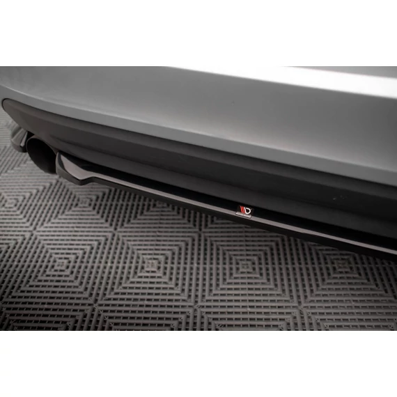 Központi Hátsó Splitter for Volvo S60 R-Design Mk2