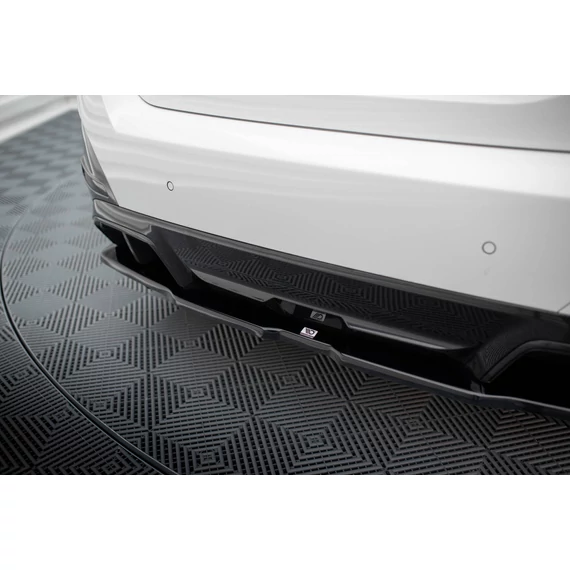 Központi Hátsó Splitter (with vertical bars) V.2 BMW i4 M-Pack G26