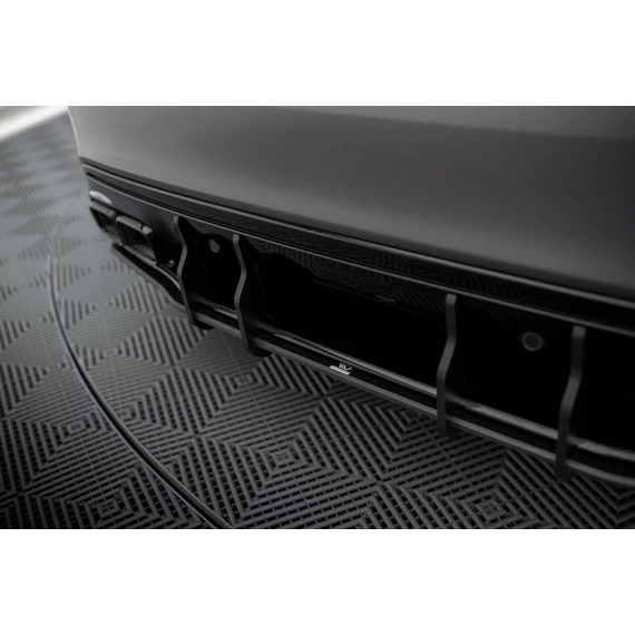 Street Pro Rear Diffuser Mercedes-AMG C63 Sedan / Estate W205 Facelift