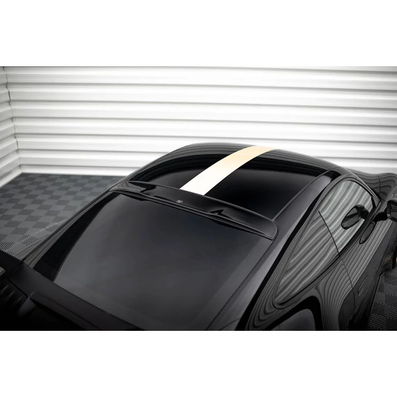 The extension of the rear window Porsche 911 992 GT3