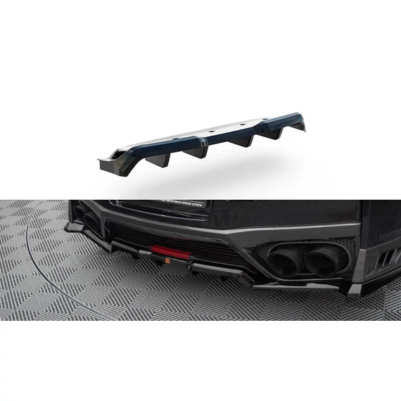 Központi Hátsó Splitter (with vertical bars) Nissan GTR R35 Facelift