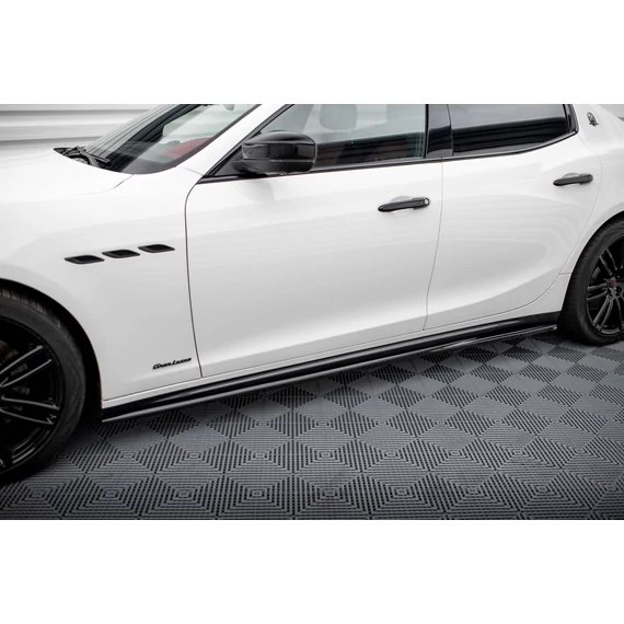 Oldalsó szoknyák Diffúzorok Maserati Ghibli Mk3 Facelift