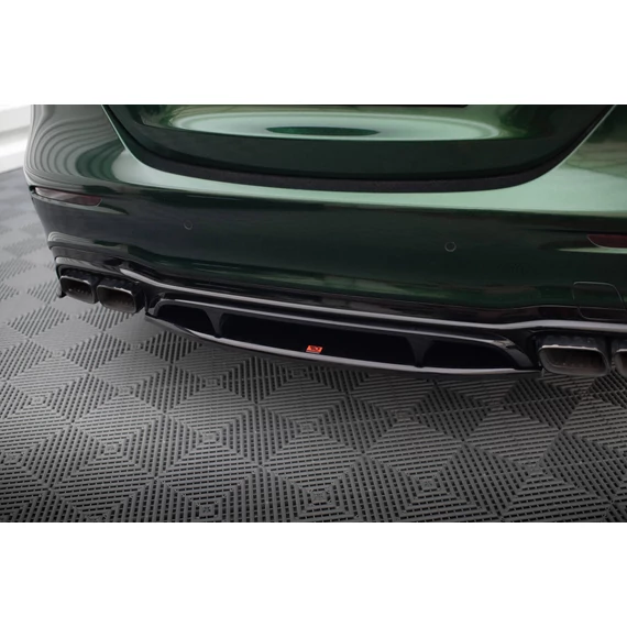 Központi Hátsó Splitter (with vertical bars) Mercedes-AMG E63 W213 Facelift