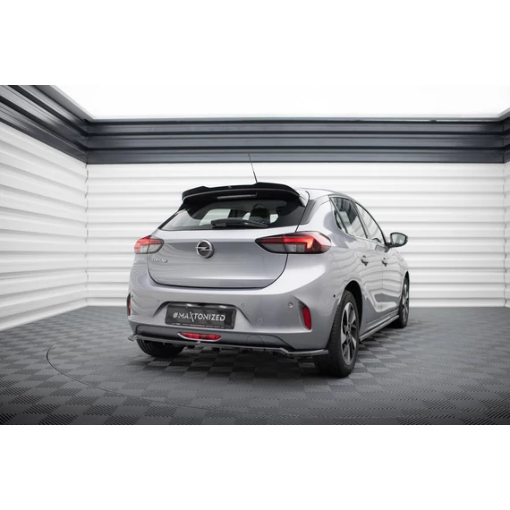 Központi Hátsó Splitter (with vertical bars) Opel Corsa F ( Mk6)