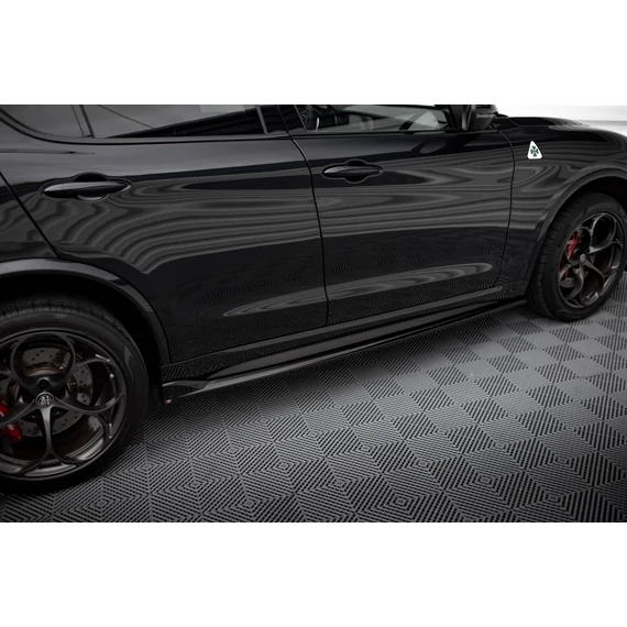 Oldalsó szoknyák Diffúzorok Alfa Romeo Stelvio Quadrifoglio Mk1