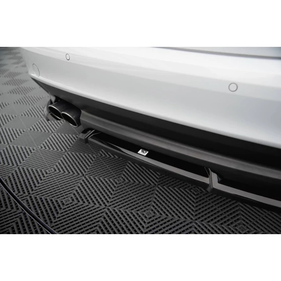 Hátsó Oldalsó Splitter Jaguar XE R-Sport X760