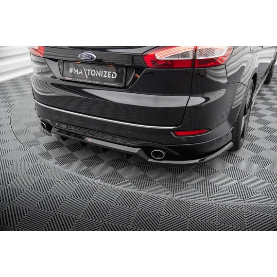 Központi Hátsó Splitter (with vertical bars) Ford Mondeo ST-Line Mk4 Facelift