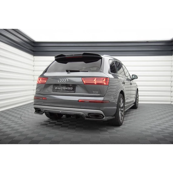 Központi Hátsó Splitter (with vertical bars) Audi Q7 Mk2