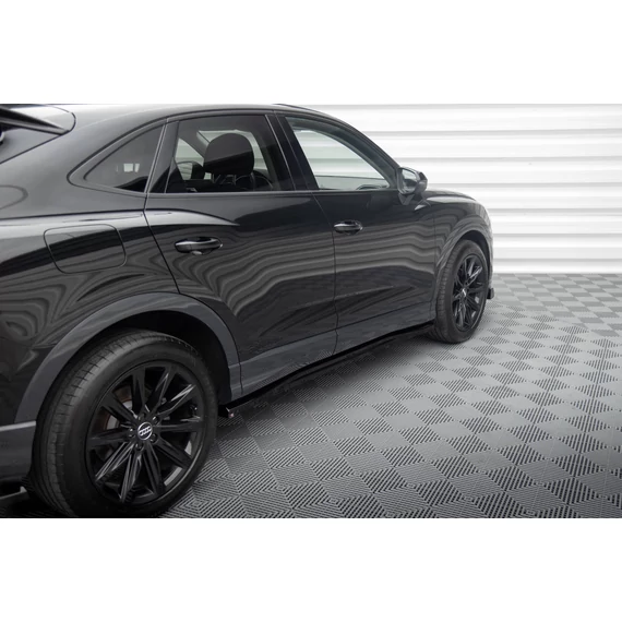 Oldalsó szoknyák Diffúzorok Audi Q3 Sportback F3