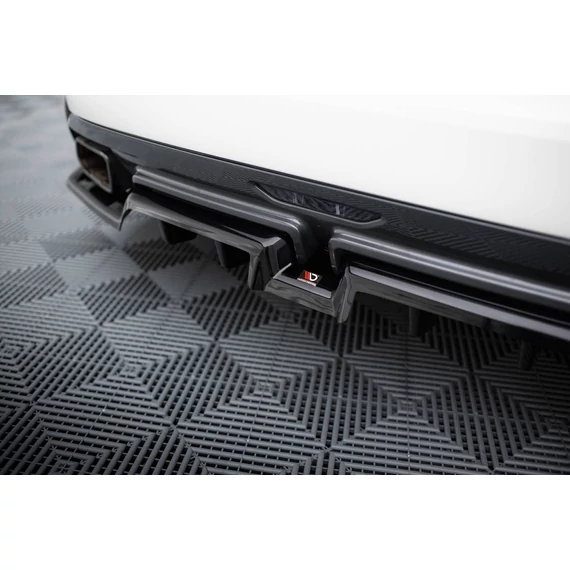 Központi Hátsó Splitter (with vertical bars) BMW Z4 M40i G29