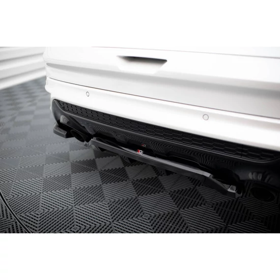 Központi Hátsó Splitter (with vertical bars) Ford Kuga ST-Line Mk2