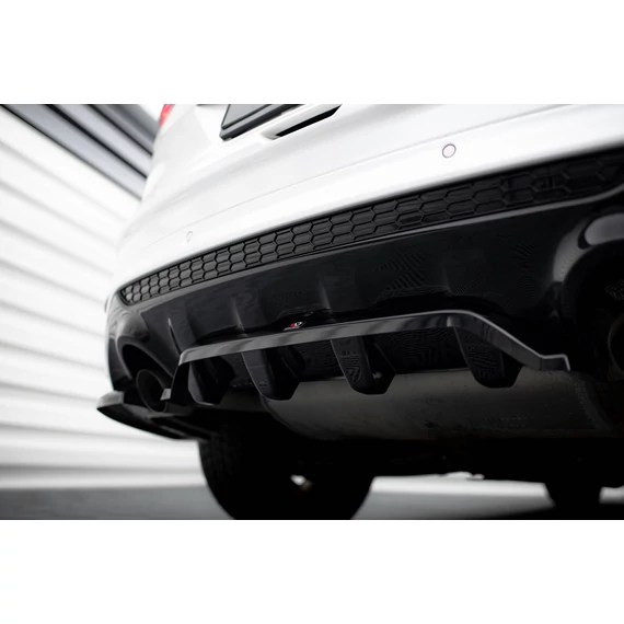 Központi Hátsó Splitter (with vertical bars) Ford Kuga ST-Line Mk2