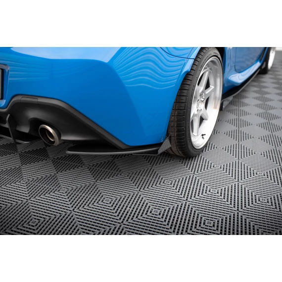 Street Pro Hátsó Oldalsó Splitter V.1 + Flaps Toyota GR86 Mk1