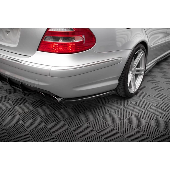Hátsó Oldalsó Splitter Mercedes-Benz E 55 AMG W211
