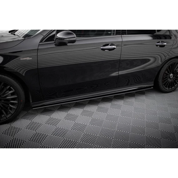 Street Pro Oldalsó szoknyák Diffúzorok Mercedes-AMG A35 W177 Facelift