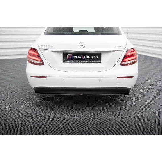 Központi Hátsó Splitter (with vertical bars) Mercedes-Benz E W213