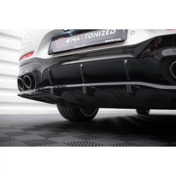 Központi Hátsó Splitter (with vertical bars) Mercedes-AMG GT 43 4 Door Coupe V8 Styling Package