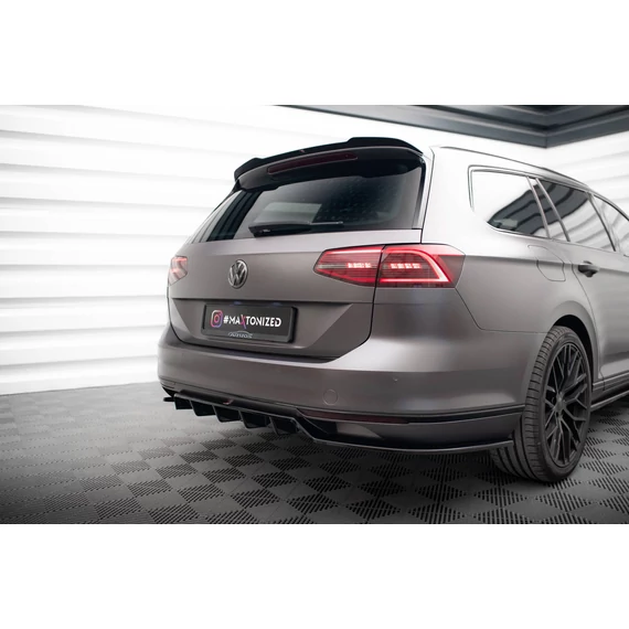 Központi Hátsó Splitter (with vertical bars) Volkswagen Passat R-Line B8