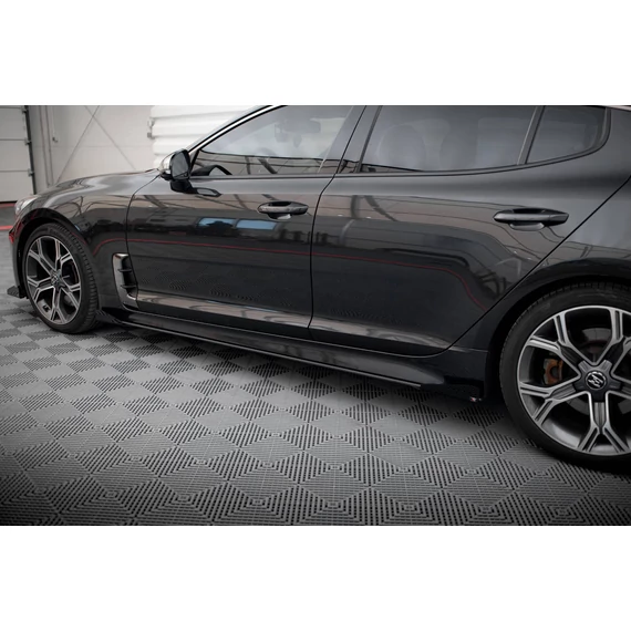 Street Pro Oldalsó szoknyák Diffúzorok + Flaps Kia Stinger GT / GT-Line Mk1