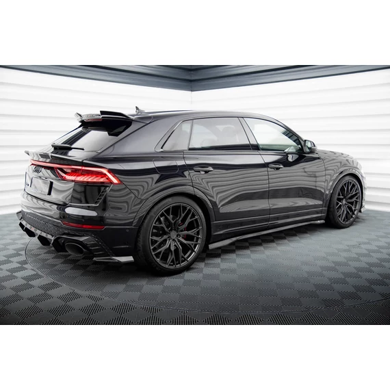 Set of Carbon Splitters Audi RSQ8 Mk1