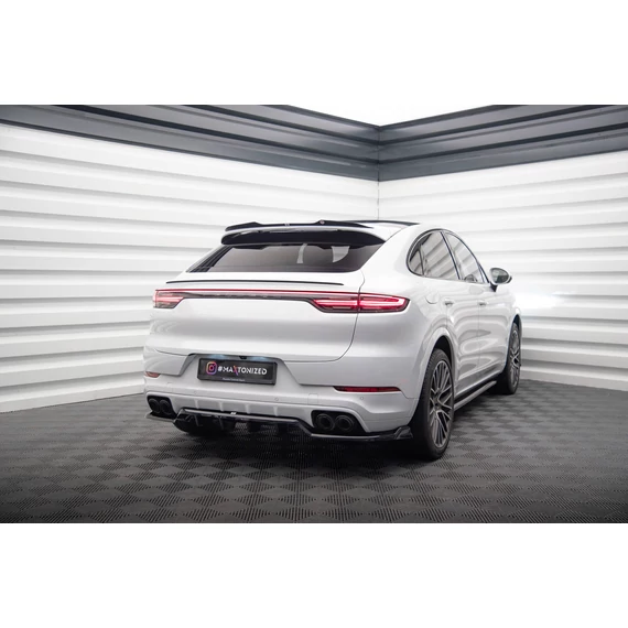 Központi Hátsó Splitter (with vertical bars) Porsche Cayenne Coupe Mk3
