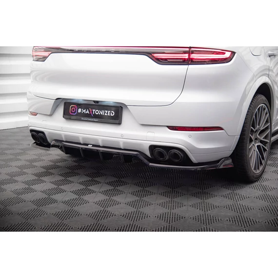 Központi Hátsó Splitter (with vertical bars) Porsche Cayenne Coupe Mk3