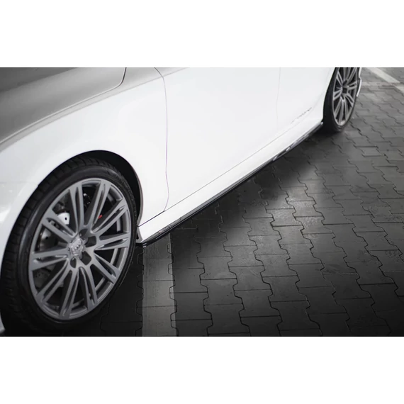 Oldalsó szoknyák Diffúzorok V.2 Audi RS7 C7 Facelift