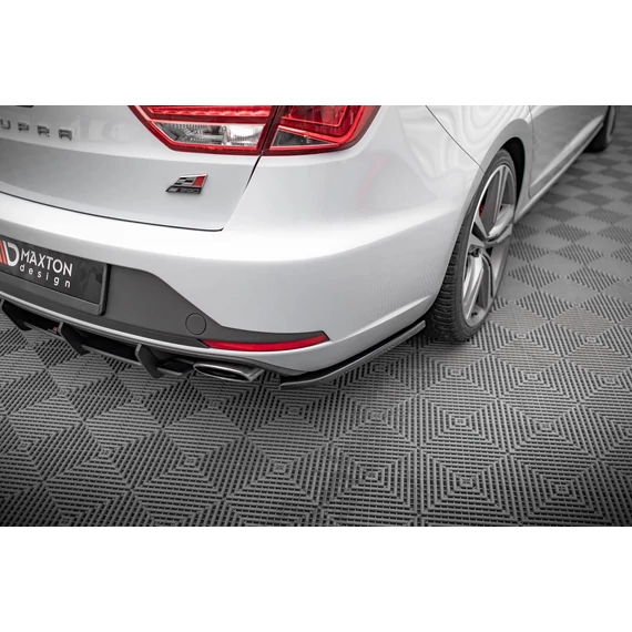 Hátsó Oldalsó Splitter V.1 Seat Leon Cupra Sportstourer Mk3