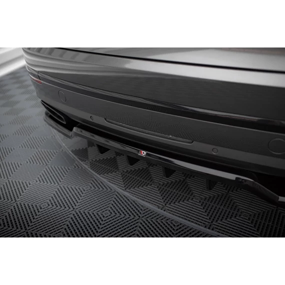 Központi Hátsó Splitter (with vertical bars) Bentley Bentayga Mk1