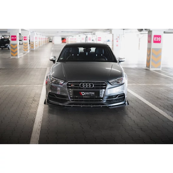 Street Pro Első Splitter + Flaps Audi S3 / A3 S-Line Sedan 8V