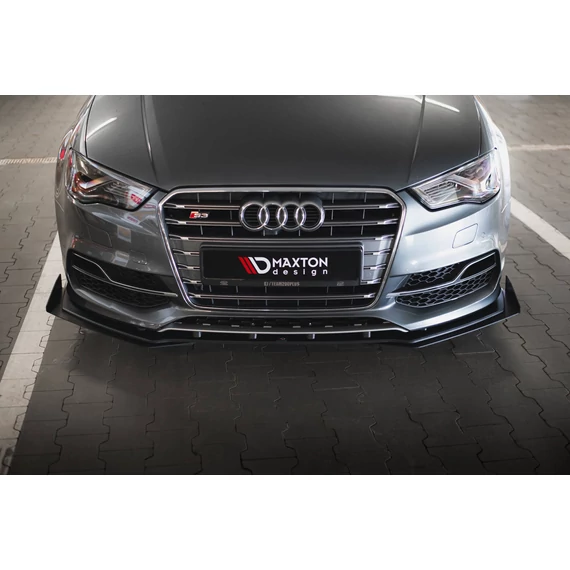 Street Pro Első Splitter + Flaps Audi S3 / A3 S-Line Sedan 8V