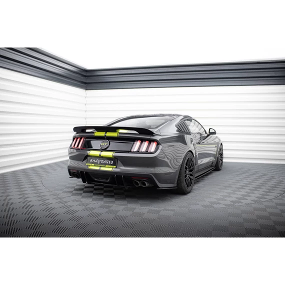 Street Pro Hátsó Oldalsó Splitter  Ford Mustang GT Mk6
