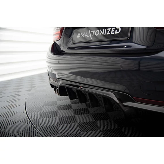 Hátsó Diffúzorok BMW 4 Coupe / Gran Coupe M-Pack F32 / F36 (Version with exhaust on one side)