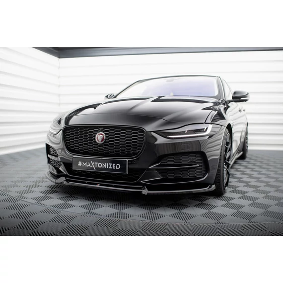 Első Splitter V.2 Jaguar XE X760 Facelift