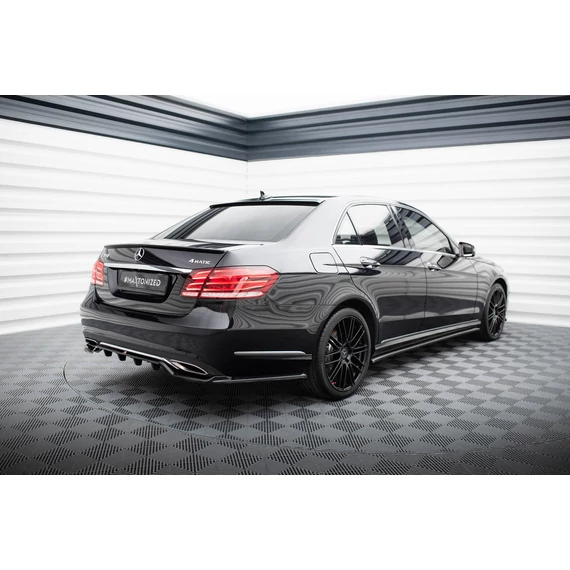 Rear Splitter (with vertical bars) Mercedes-Benz E W212 Facelift