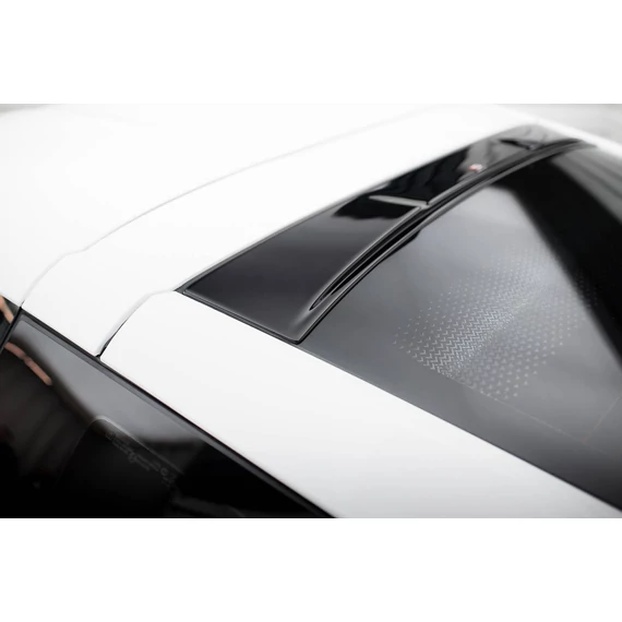 The extension of the rear window Chevrolet Corvette Stingray / Z06 C7