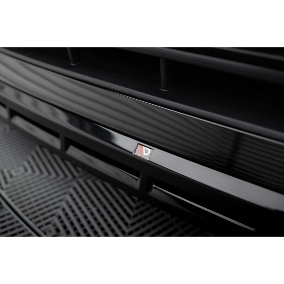 Első Splitter Audi SQ8 / Q8 S-Line Mk1 Facelift