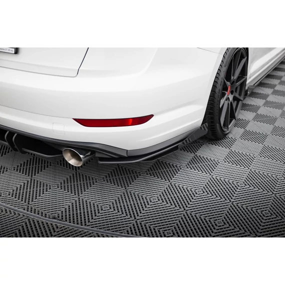 Street Pro Hátsó Oldalsó Splitter + Flaps Volkswagen Jetta GLI Mk7