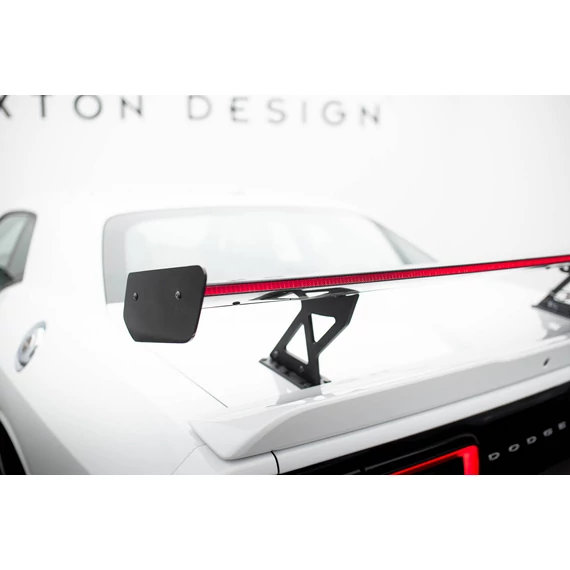 Carbon Spoiler + LED Dodge Challenger Mk3