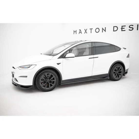Side Skirts Diffusers V.2 Tesla Model X Mk1 Facelift