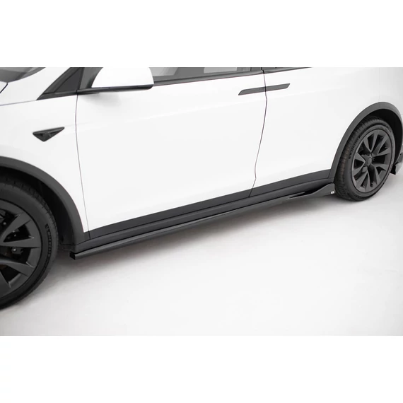 Side Skirts Diffusers V.2 Tesla Model X Mk1 Facelift