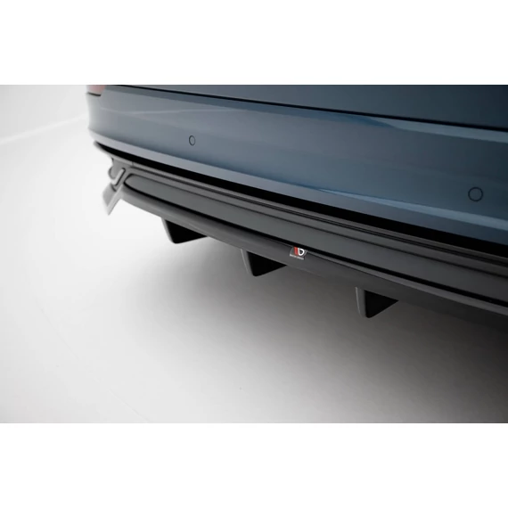 Rear Splitter (with vertical bars) Audi Q8 Mk1