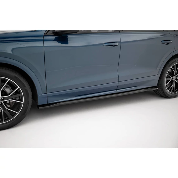 Side Skirts Diffusers Audi Q8 Mk1