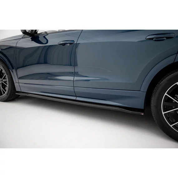 Side Skirts Diffusers Audi Q8 Mk1