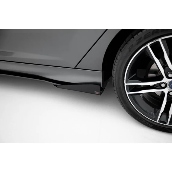 Street Pro Side Skirts Diffusers + Flaps Ford Focus ST Mk3 Facelift