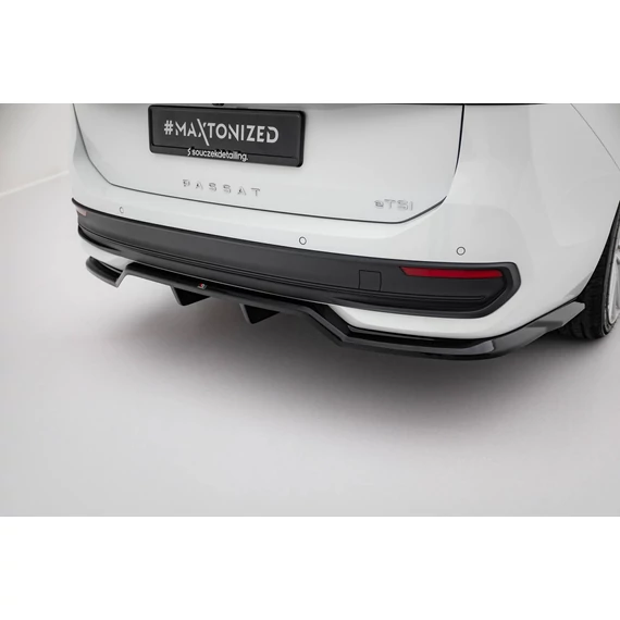 Rear Splitter (with vertical bars) Volkswagen Passat B9