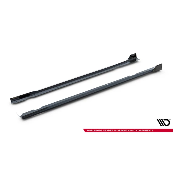 Prepreg Carbon Fiber Side Skirts BMW X7 M-Pack G07 Facelift