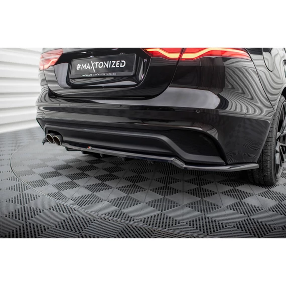 Set of Splitters Jaguar XE X760 Facelift